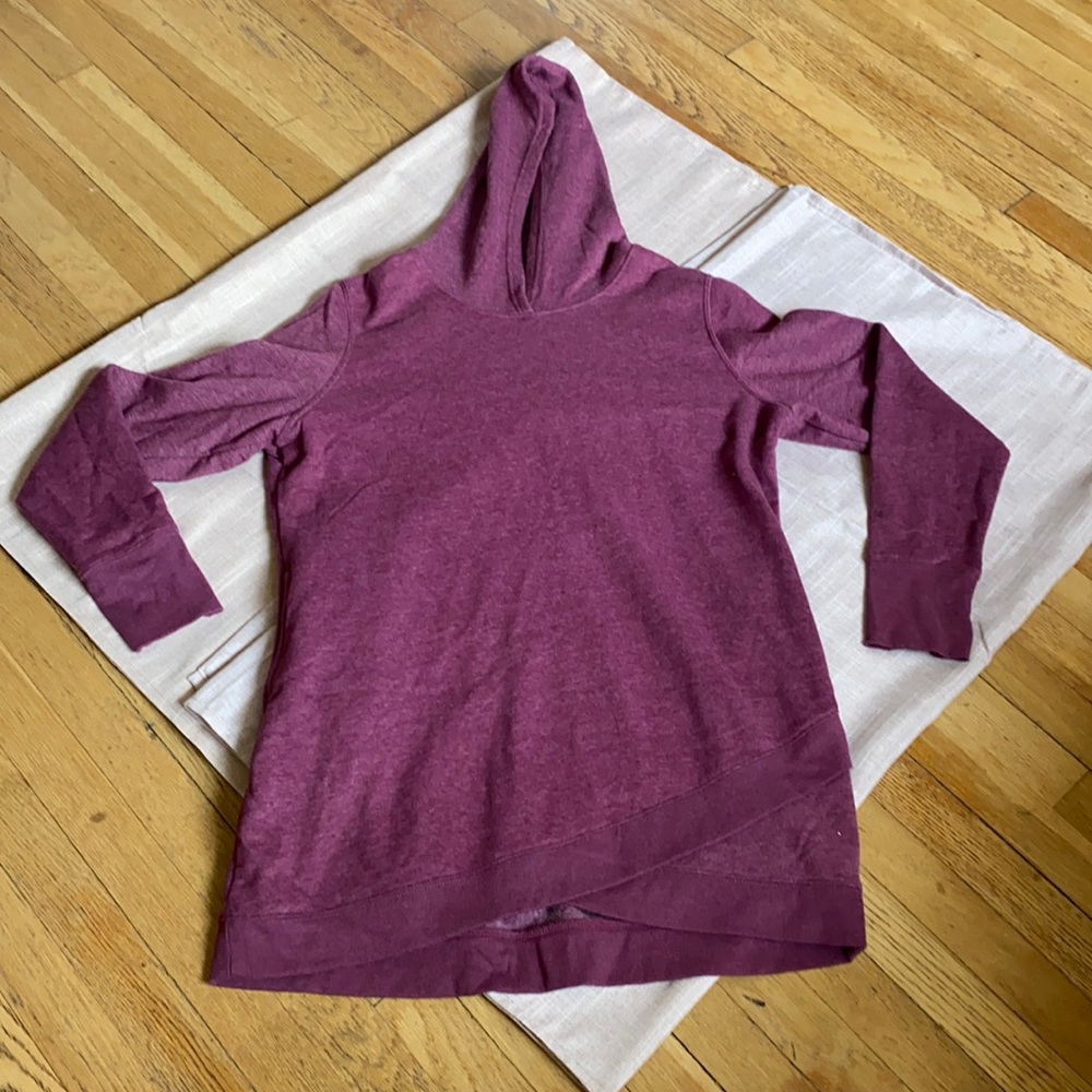 TEK GEAR SWEATER
